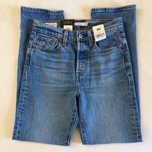 NWT Levi’s Wedgie Straight Jeans Size 25x28